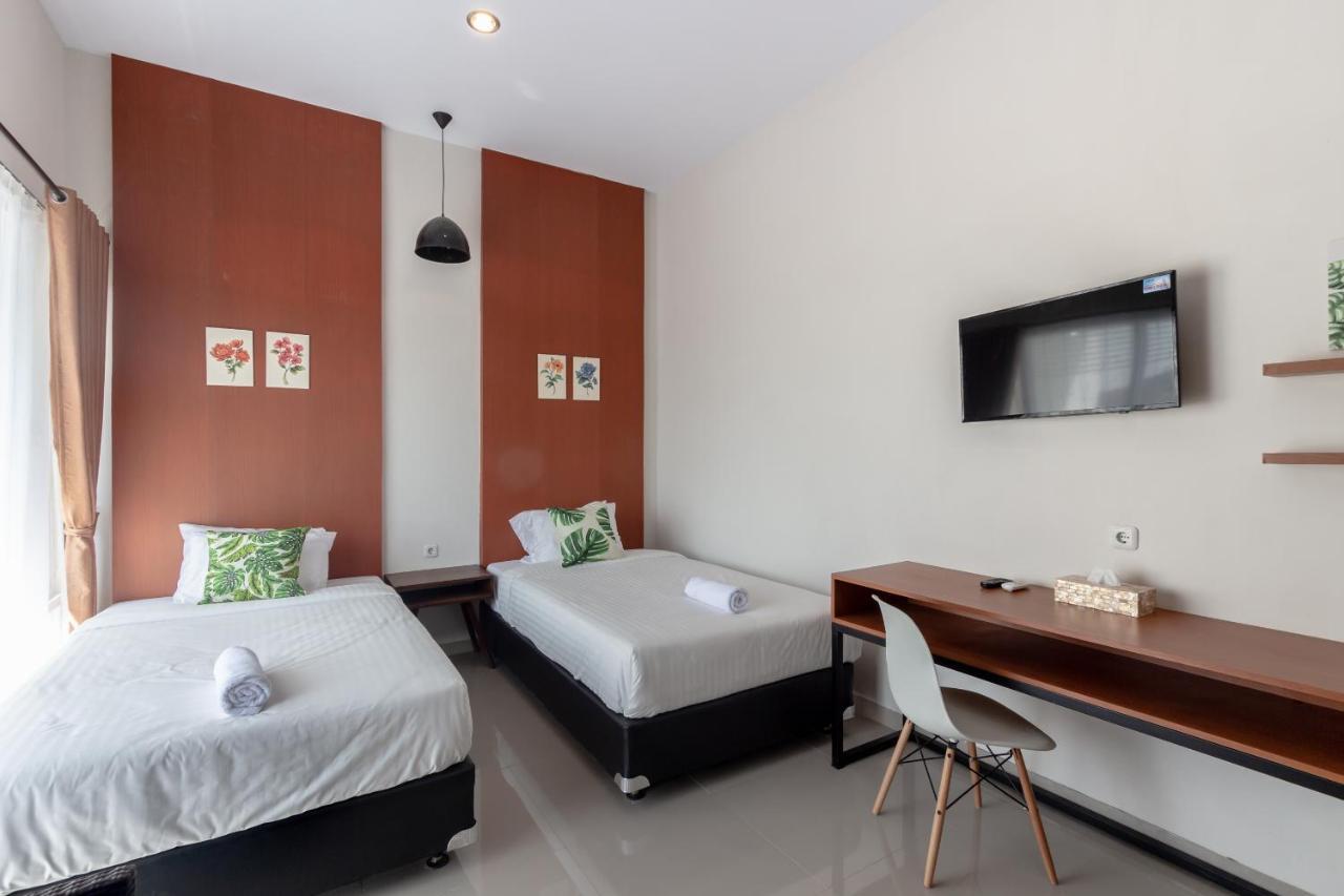 Omah Manis Hostel ยอกยาการ์ตา ภายนอก รูปภาพ