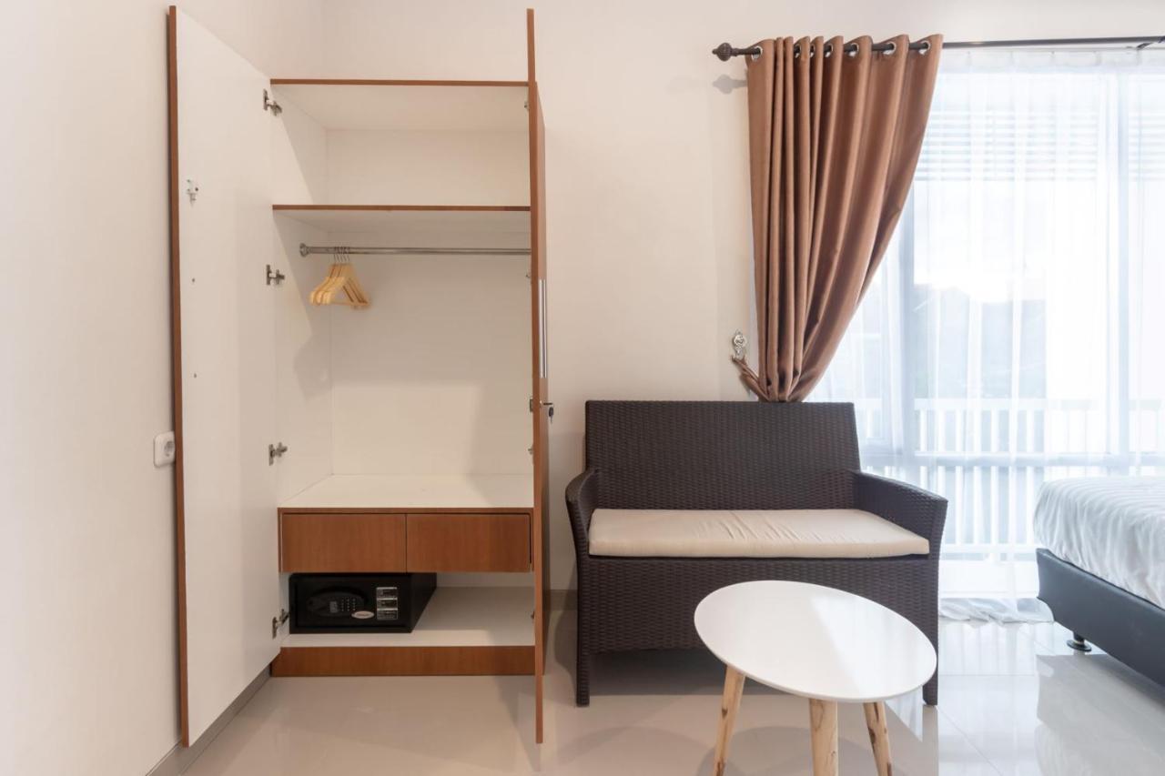 Omah Manis Hostel ยอกยาการ์ตา ภายนอก รูปภาพ