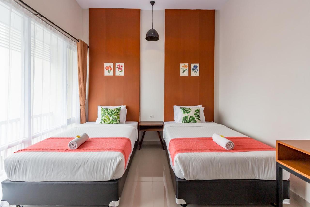 Omah Manis Hostel ยอกยาการ์ตา ภายนอก รูปภาพ